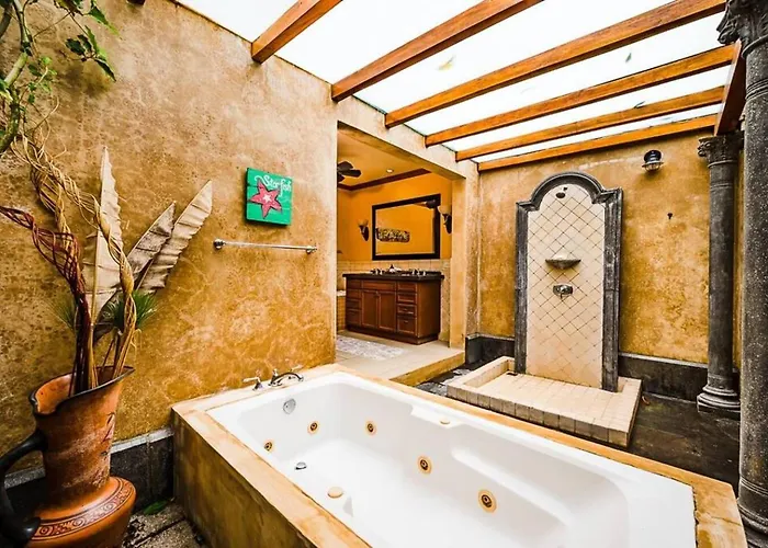 Sunset & Oceanview Terrace, Pool, And Grill 4* Tamarindo